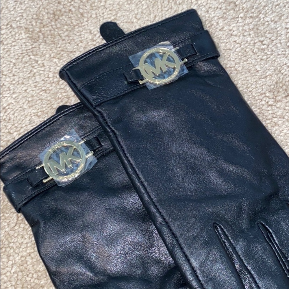 Michael Kors Leather Gloves